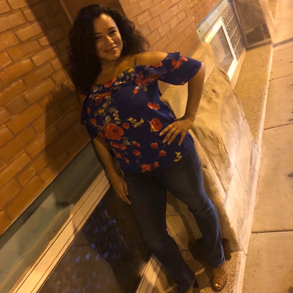 Meet your Posher, FJ.